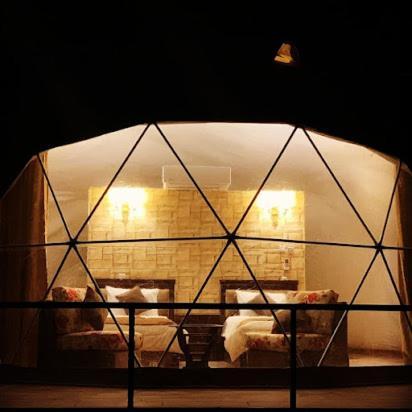 Bubble Tent & Luxury Camp Hotel Wadi Rum Room photo